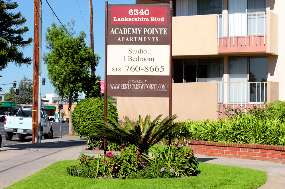 Thank you for viewing our Exteriors 15 at Academy Pointe Apartments in the city of North Hollywood.